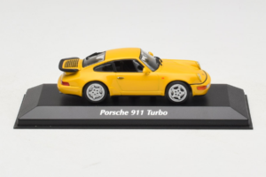 Porsche 911 964 Turbo Keltainen MaxiChamps 1:43 940069104 Metalli