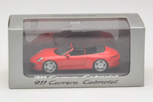 Porsche 911 991 Carrera Avoauto Punainen Minichamps 1:43 WAP0200120C Metalli — kuva 4 / 4