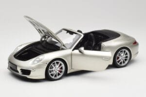 Porsche 911 991 Carrera S Cabriolet GT Hopea Metallic Minichamps 1:18 100061030 Metalli — kuva 2 / 8
