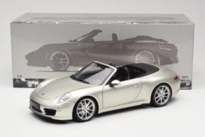Porsche 911 991 Carrera S Cabriolet GT Hopea Metallic Minichamps 1:18 100061030 Metalli — kuva 8 / 8
