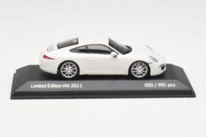 Porsche 911 991 Carrera S Valkoinen IAA Frankfurt 2011 Minichamps 1:43 WAX20100090 Metalli — kuva 3 / 5