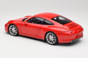Porsche 911 991 Carrera S Guards Punainen Minichamps 1:18 100061020 Metalli — kuva 7 / 8