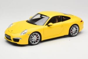 Porsche 911 991 Carrera S Racing Yellow Minichamps 1:18 100061021 Metalli