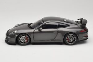Porsche 911 991 GT3 Grey Metallic Minichamps 1:18 110062720 Metalli — kuva 4 / 8
