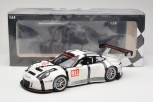 Porsche 911 991 GT3 R #911 2015 Minichamps 1:18 155156000 Metalli — kuva 6 / 6
