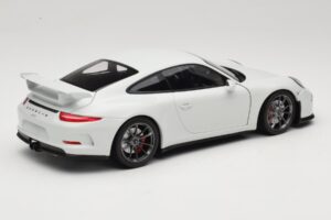 Porsche 911 991 GT3 Valkoinen Hopeavanteilla Minichamps 1:18 113062721 Metalli — kuva 3 / 8