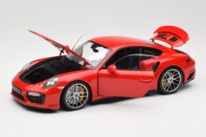 Porsche 911 991 Turbo S Guards Red Minichamps 1:18 110067122 Metalli — kuva 2 / 8