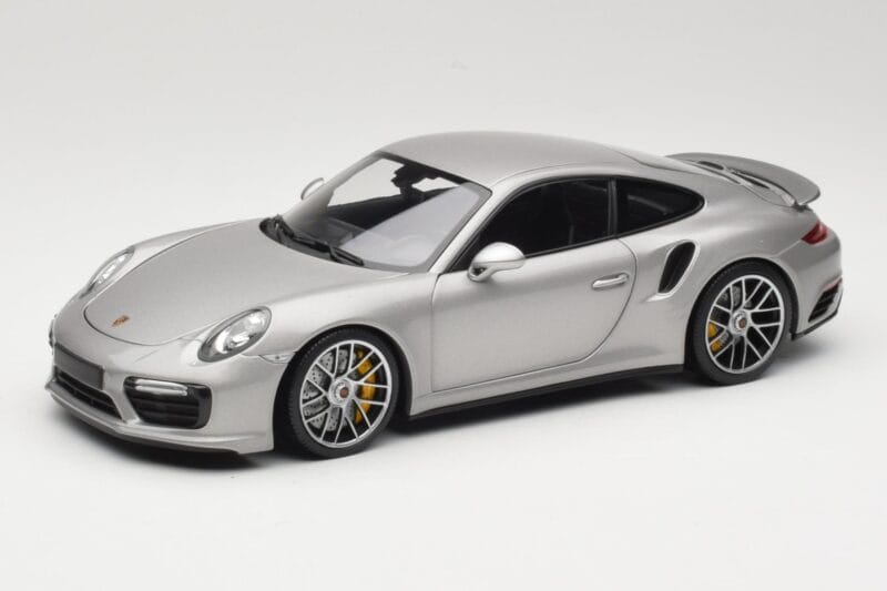Porsche 911 991 Turbo S Hopea Minichamps 1:18 113067126 Metalli