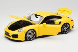 Porsche 911 991 Turbo S Keltainen Hopeavanteilla Minichamps 1:18 110062322 Metalli — kuva 2 / 8
