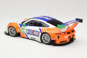 Porsche 911 991.1 GT3 R Core Autosport #54 J. Bennett / C. Braun / P. Long / N. Jonsson 24 Hours of Daytona 2017 Minichamps 1 — kuva 5 / 6