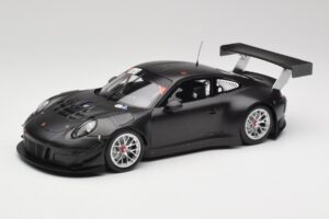 Porsche 911 991.1 GT3 R NBR Test Lokakuu 2015 Musta Minichamps 1:18 155156161 Metalli