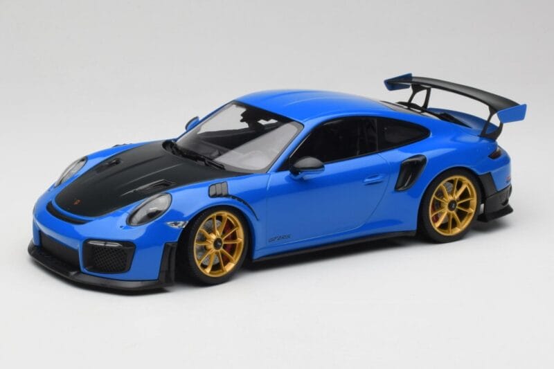 Porsche 911 991.2 GT2 RS Sininen Kultaisilla Vanteilla Minichamps 1:18 155068302 Metalli