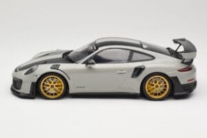 Porsche 911 991.2 GT2 RS Chalk Weissach Package Kultaiset Vanteet Minichamps 1:18 155068304 Metalli — kuva 3 / 6