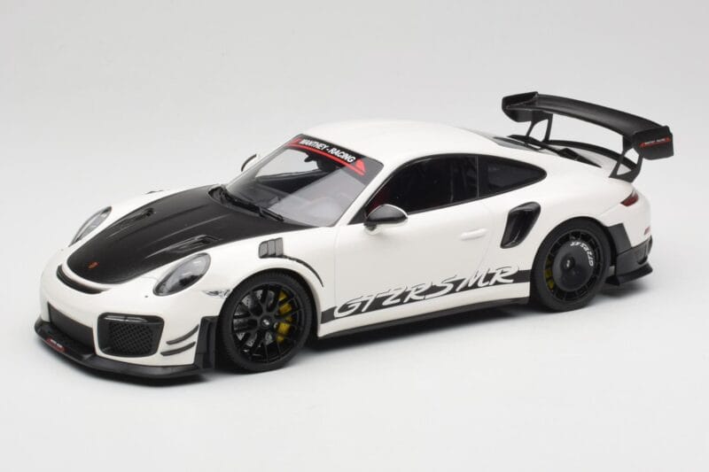 Porsche 911 991.2 GT2 RS Manthey Racing Valkoinen Minichamps 1:18 MR-911-GT3RS-1802-W Metalli