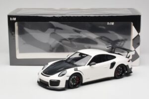 Porsche 911 991.2 GT2 RS Valkoinen Minichamps 1:18 155068301 Metalli — kuva 6 / 6