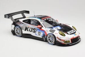 Porsche 911 991.2 GT3 R #17 Kues Team 75 Bernhard M. Christensen / K. Cairoli 24 Hours of Nurburgring 2018 Minichamps 1:18 15 — kuva 4 / 6