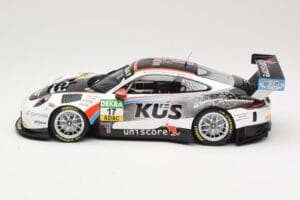 Porsche 911 991.2 GT3 R Kus Team 75 Bernhard #17 M. Ammermüller / M. Jaminet ADAC GT Masters 2017 Minichamps 1:18 155176917 M — kuva 3 / 6