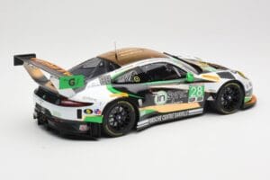 Porsche 911 991.2 GT3 R #28 Alegra Motorsports D. de Quesada / M. Morad Class Winners 24 Hours of Daytona 2017 Minichamps 1:1 — kuva 2 / 6