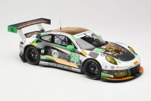 Porsche 911 991.2 GT3 R #28 Alegra Motorsports D. de Quesada / M. Morad Class Winners 24 Hours of Daytona 2017 Minichamps 1:1 — kuva 4 / 6