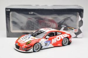 Porsche 911 991.2 GT3 R #31 Frikadelli Racing K. Bachler / M. Christensen 24 Hours of Nurburgring 2017 Minichamps 1:18 155176 — kuva 6 / 6