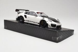 Porsche 911 991.2 GT3 RS Manthey Racing Valkoinen Minichamps 1:18 MR-911-GT3RS-1801 Metalli — kuva 4 / 6