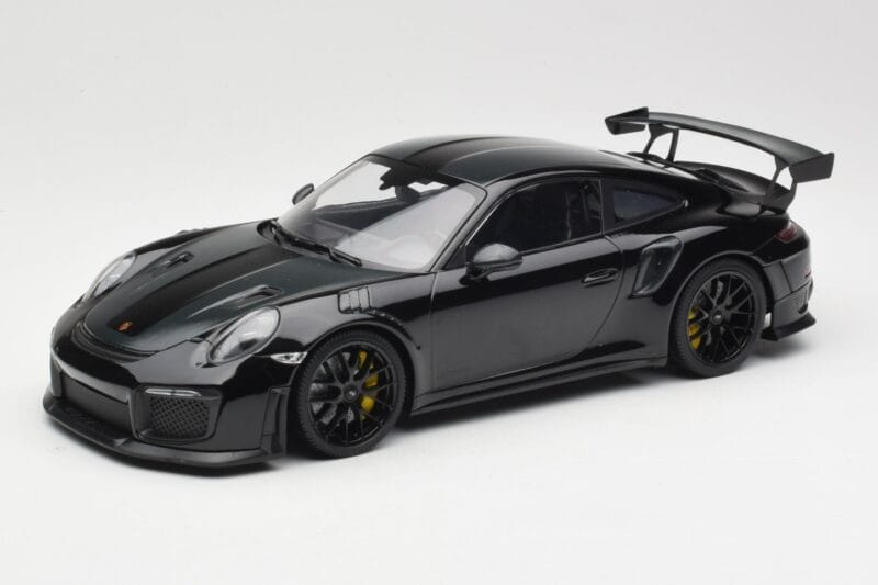Porsche 911 991.2 GT3 RS Weissach Package Musta Mustilla Vanteilla Minichamps 1:18 153068321 Metalli