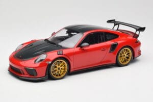 Porsche 911 991.2 GT3 RS Weissach Package Guards Red Kultaiset Magnesium Vanteet Minichamps 1:18 153068236 Metalli