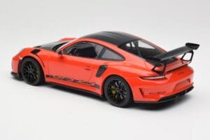 Porsche 911 991.2 GT3 RS Weissach Package Lava Orange Wording Mustat Magnesium Vanteet Minichamps 1:18 153068226 Metalli — kuva 5 / 6
