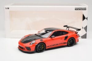 Porsche 911 991.2 GT3 RS Weissach Package Lava Orange Wording Mustat Magnesium Vanteet Minichamps 1:18 153068226 Metalli — kuva 6 / 6