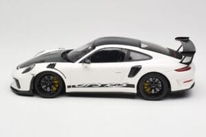 Porsche 911 991.2 GT3 RS Weissach Package Valkoinen Wording Mustat Magnesium Vanteet Minichamps 1:18 153068225 Metalli — kuva 3 / 6