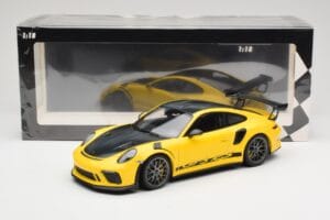 Porsche 911 991.2 GT3 RS Keltainen Weissach Package Platinum Wheels Minichamps 1:18 155068221 Metalli — kuva 6 / 6