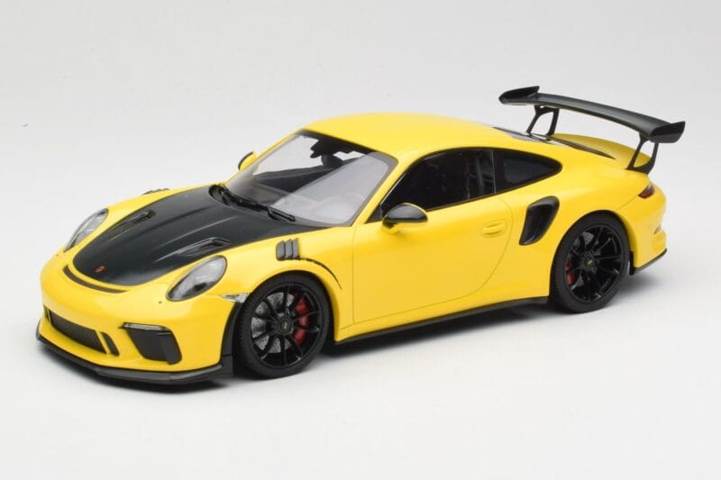 Porsche 911 991.2 GT3 RS Keltainen Mustilla Vanteilla Minichamps 1:18 155068231 Metalli