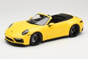 Porsche 911 992 Carrera 4 GTS Avoauto Keltainen Minichamps 1:18 155063030 Metalli