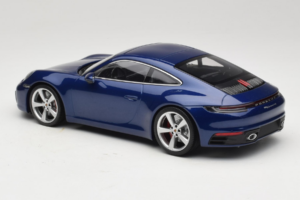 Porsche 911 992 Carrera 4S Blue Metallic Minichamps 1:18 153067327 Metalli — kuva 5 / 6