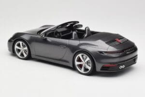 Porsche 911 992 Carrera 4S Avoauto Agate Grey Metallic Minichamps 1:18 155067336 Metalli — kuva 5 / 6