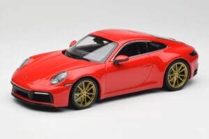 Porsche 911 992 Carrera 4S Guards Punainen & Kultaiset Pyörät Minichamps 1:18 153067328 Metalli