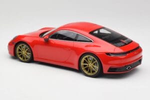 Porsche 911 992 Carrera 4S Guards Punainen & Kultaiset Pyörät Minichamps 1:18 153067328 Metalli — kuva 5 / 6