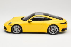 Porsche 911 992 Carrera 4S Keltainen Minichamps 1:18 155067320 Metalli — kuva 3 / 6