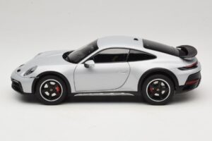 Porsche 911 992 Dakar Ice Grey Metallic Norev 1:18 187242 Metalli — kuva 4 / 8