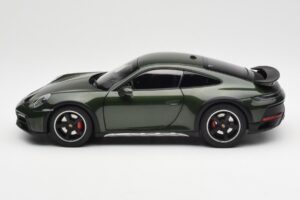 Porsche 911 992 Dakar Oak Vihreä Metallinen Norev 1:18 187241 Metalli — kuva 4 / 9