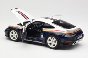 Porsche 911 992 Dakar Rough Roads Norev 1:18 187240 Metalli — kuva 6 / 9