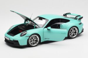 Porsche 911 992 GT3 Mint Vihreä Norev 1:18 187316 Metalli — kuva 2 / 8