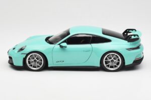 Porsche 911 992 GT3 Mint Vihreä Norev 1:18 187316 Metalli — kuva 4 / 8
