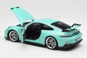 Porsche 911 992 GT3 Mint Vihreä Norev 1:18 187316 Metalli — kuva 5 / 8