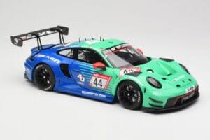 Porsche 911 992 GT3 R Falken #44 D. Eriksson / T. Heinemann 24 Hours of Nurburgring 2023 Minichamps 1:18 113236344 Metalli — kuva 6 / 8