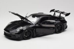 Porsche 911 992 GT3 RS Musta & Mustat Vanteet Concept Minichamps 1:18 911992003 Metalli — kuva 2 / 8