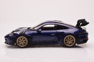 Porsche 911 992 GT3 RS Gentian Sininen Metalinen Norev 1:18 187363 Metalli — kuva 4 / 8