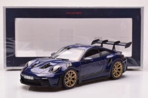 Porsche 911 992 GT3 RS Gentian Sininen Metalinen Norev 1:18 187363 Metalli — kuva 8 / 8