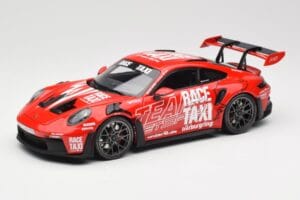 Porsche 911 992 GT3 RS Getspeed Race Taxi Guards Red Minichamps 1:18 110062040 Metalli