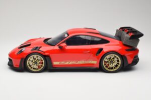 Porsche 911 992 GT3 RS Guards Red GT Spirit 1:12 GT939 Hartsi — kuva 3 / 6